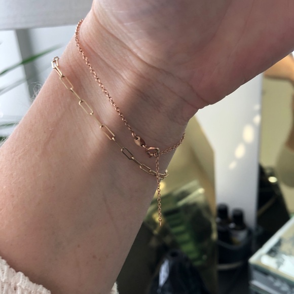 Maya Brenner gold LOVE bracelet - Picture 4 of 5